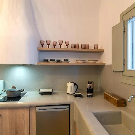 Dolce Kamari (Santorini)